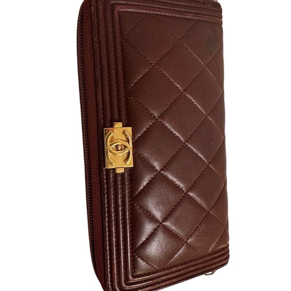 Chanel Brown Quilted Wallet with Gold Accents - Picture 12 of 15